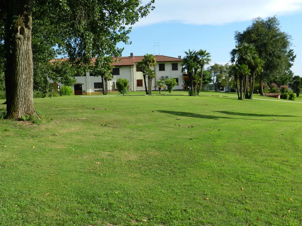 Готель Agriturismo Zio Michele Ізола-делла-Скала Екстер'єр фото